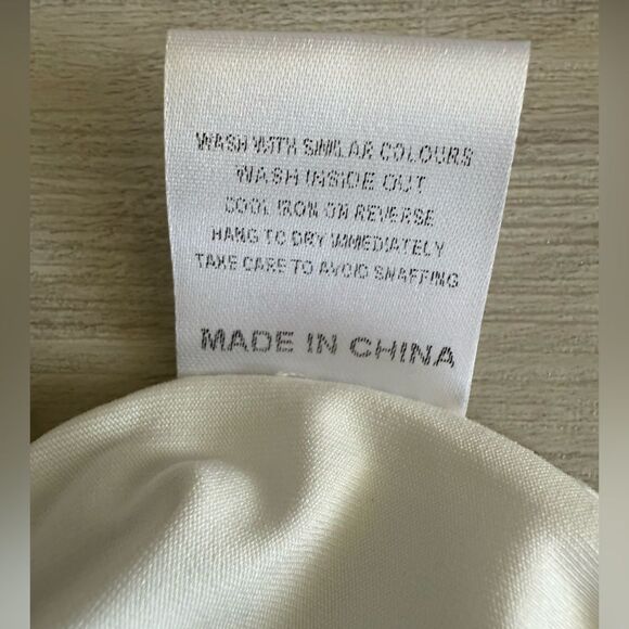 MICAS Basic Solid Deep-V Neck Bustier Bodysuit White Small NWT IN PKG - Picture 9 of 9